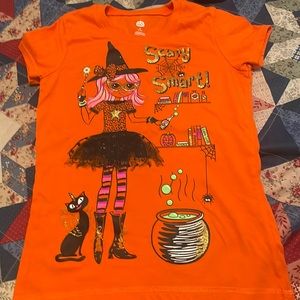 hallaween shirt worn 1 time
